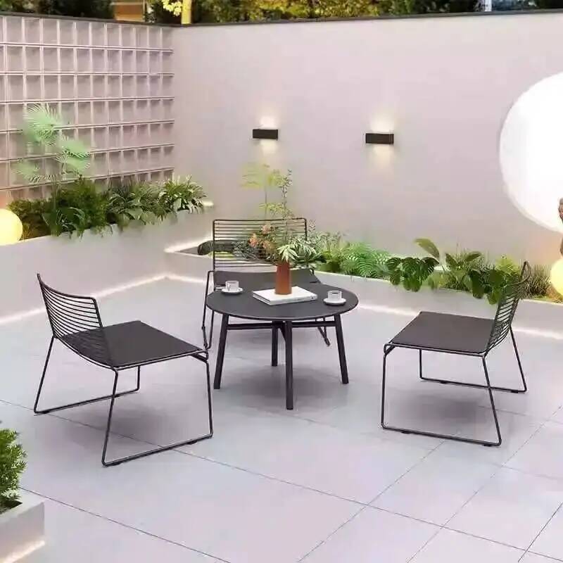 Outdoor Furniture For Cafe - Simple cafetería balcón ocio hierro patio